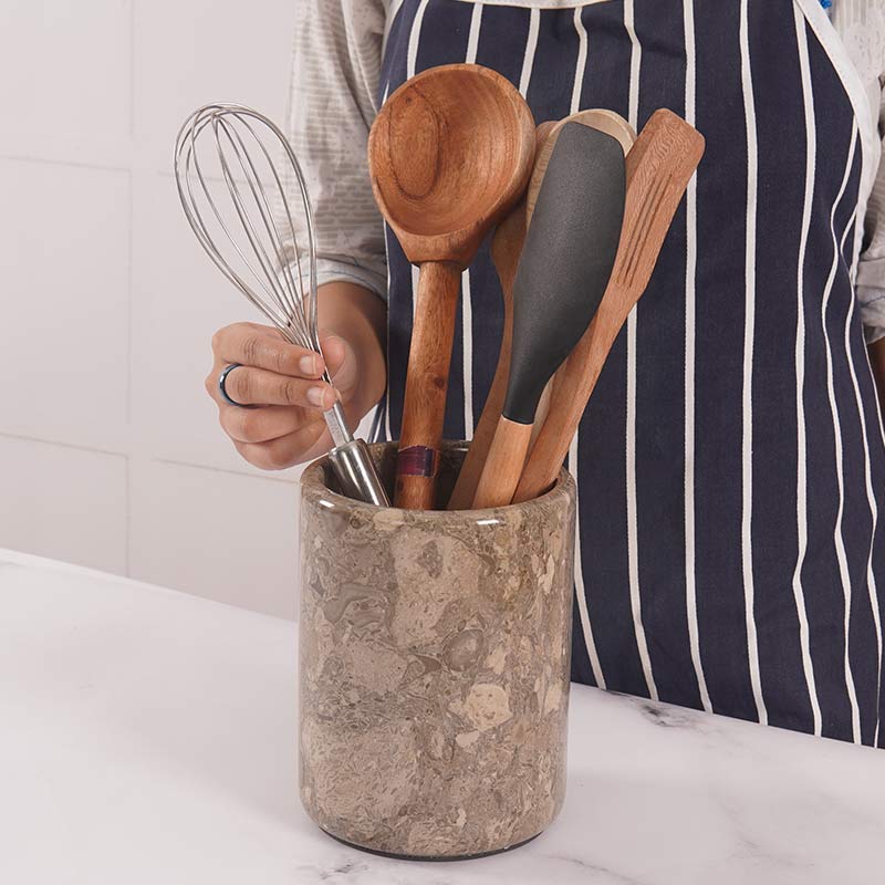 utensil holder, kitchen utensil, kitchen accessories, spoon holder