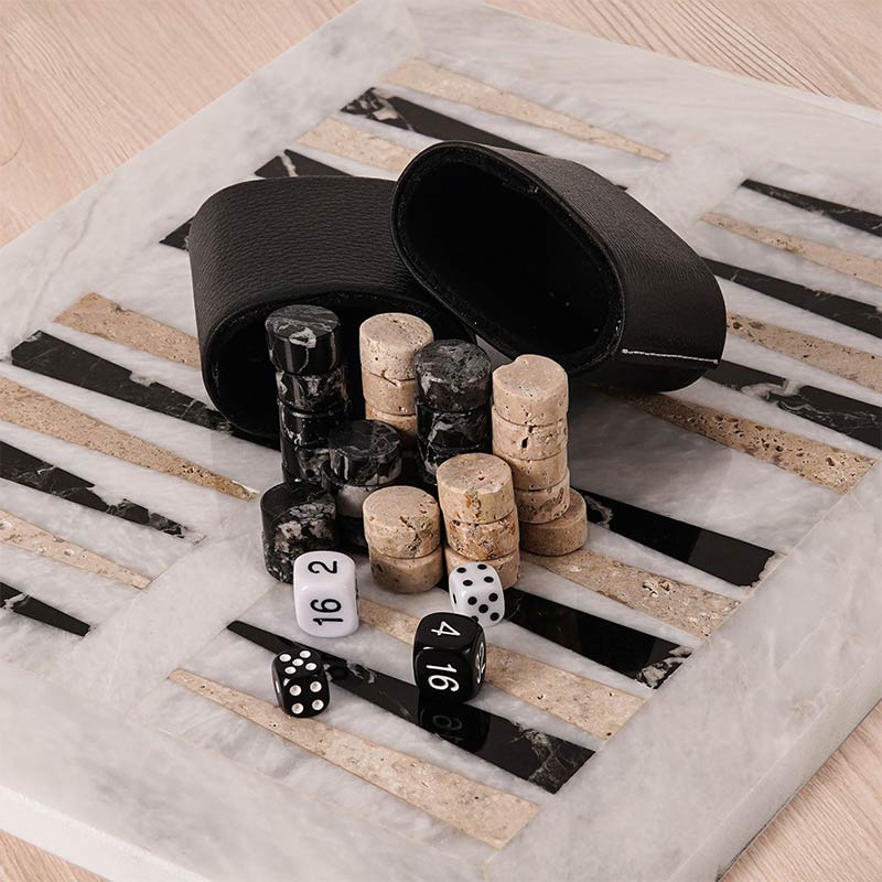 BACKGAMMON