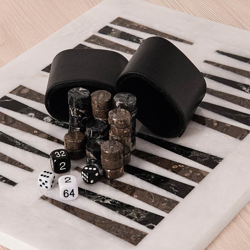 BACKGAMMON