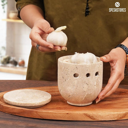 Garlic Keeper