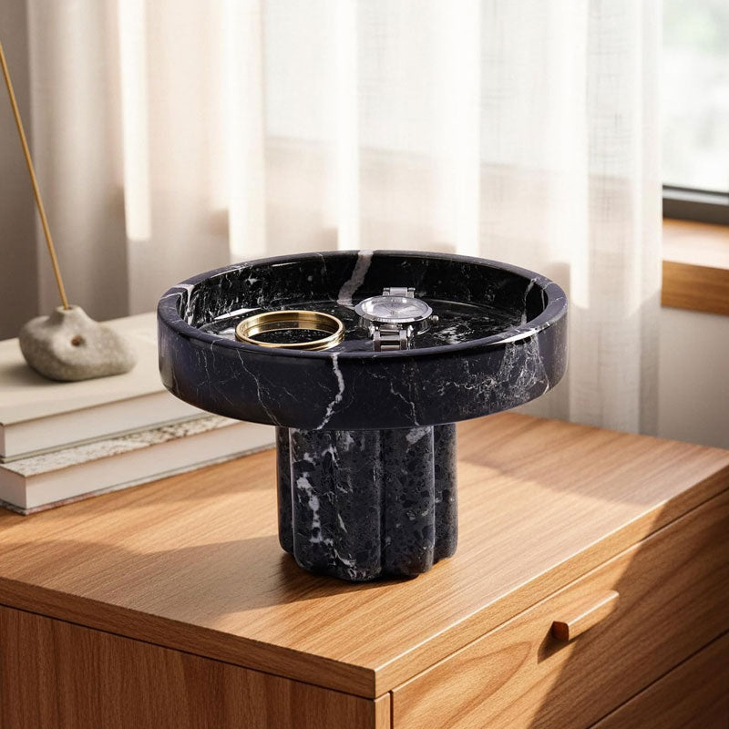 Round Candle Stand With Leg